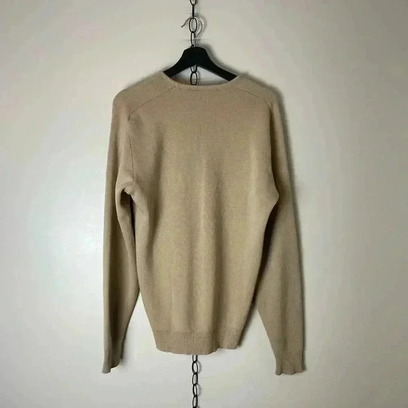 Vintage 1980s Tundra Pullover V-Neck Sweater  Medium - Picture 2 of 4